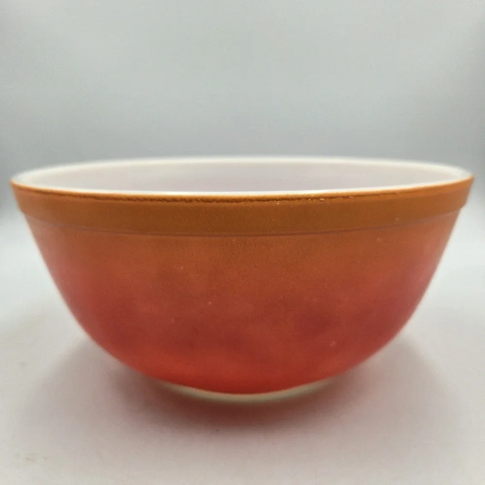 VTG Pyrex Nesting Mixing Bowl #403, FlameGlo Orange Red Ombre, 2.5 Quart 1970s